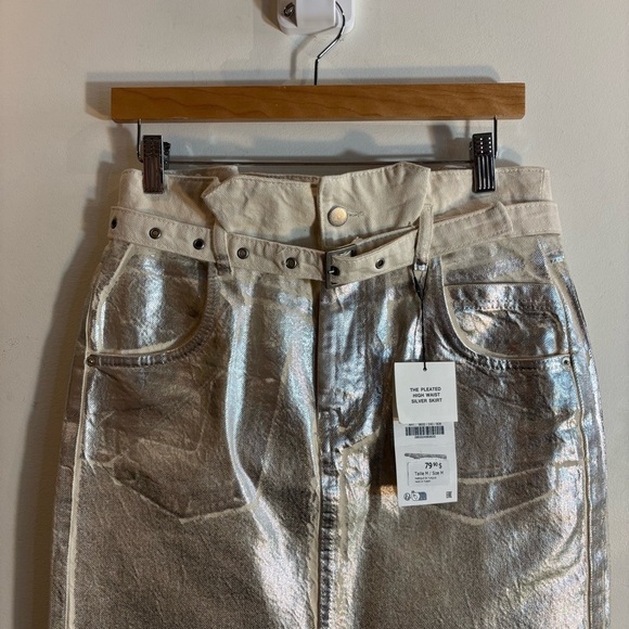 ZARA Sz M The Pleated High Waist Metallic Silver Midi Skirt NEW WITH TAGS - Picture 2 of 12
